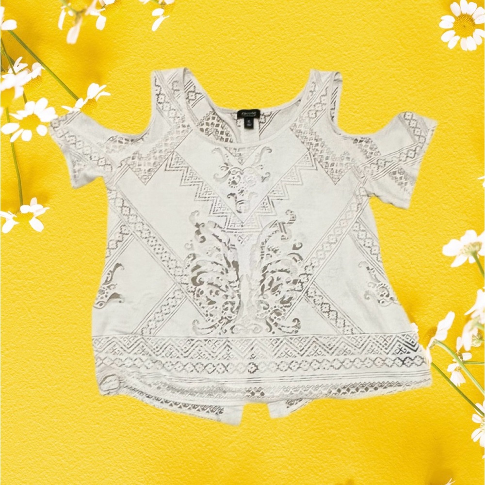 Cold-Shoulder Cut out Designed Women's Top - White❤️